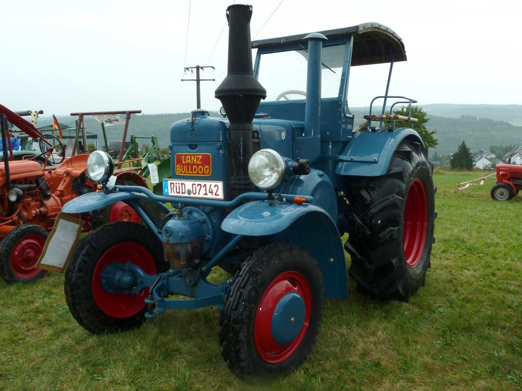 Lanz steht bei der Oldtimerausstellung in Taunusstein-Seitzenhahn, August 2011 

