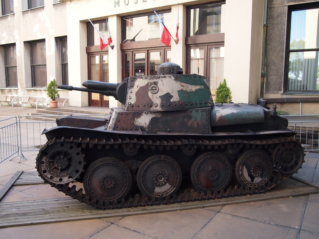 Leichter Panzer LTP 39 (Baujahre 1938 - ČKD) in Militärmuseum VHU Praha ´i¸kov am 31. 10. 2012.