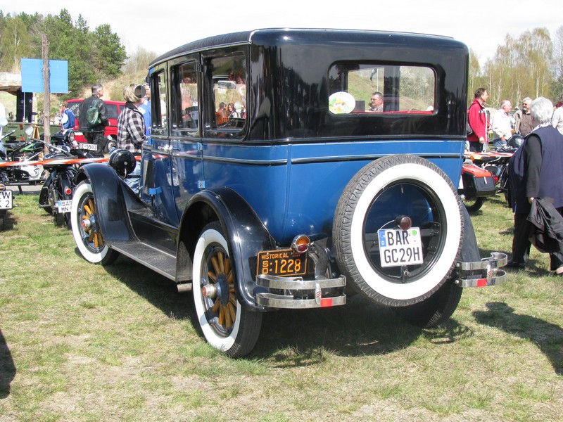 Limousine Buick, Modell 37 four-door-Sedan der Baujahre 1923 - 1924 aus dem Landkreis Barnim beim Ostfahrzeug-Treffen Finowfurt 24.04.2010