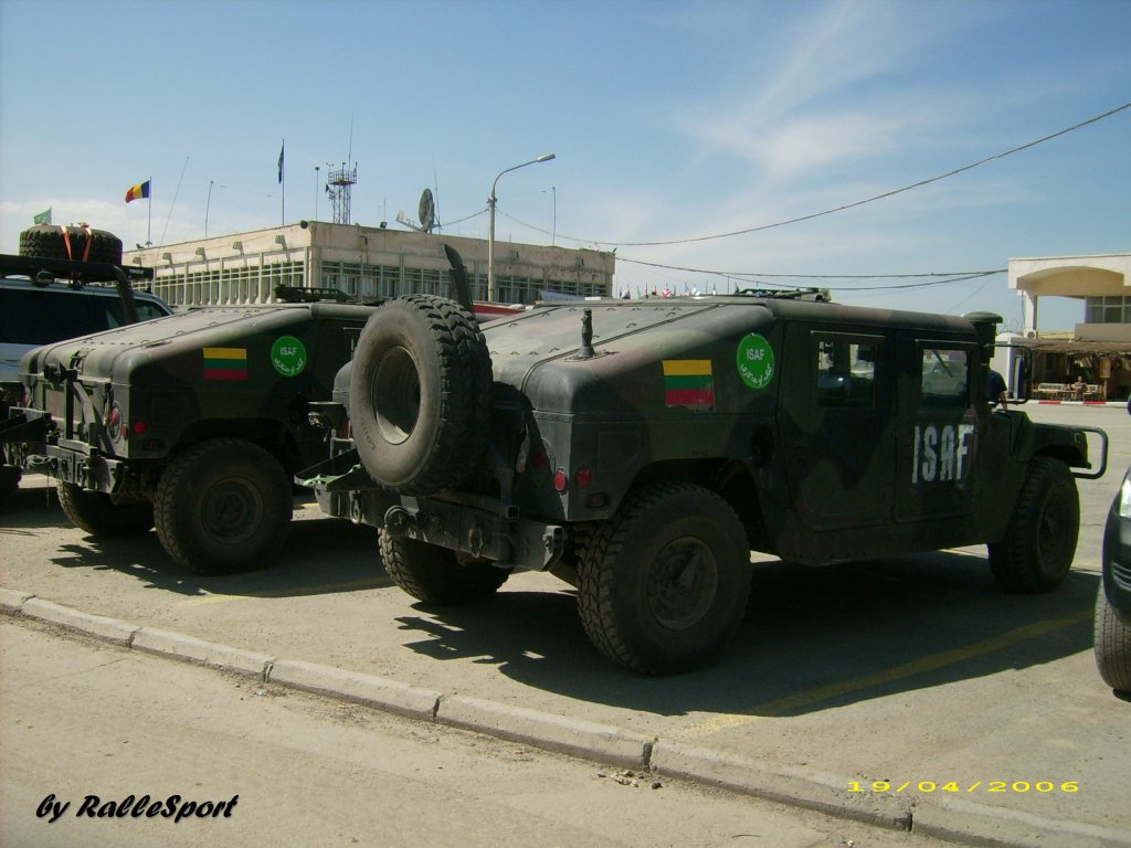 Litauische HumVees in Kabul, AFG, April06