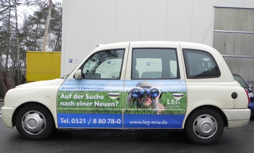 London-Taxi, Februar 2012, als Taxi eingesetzt in Hamm/Westfalen (NRW, Deutschland).