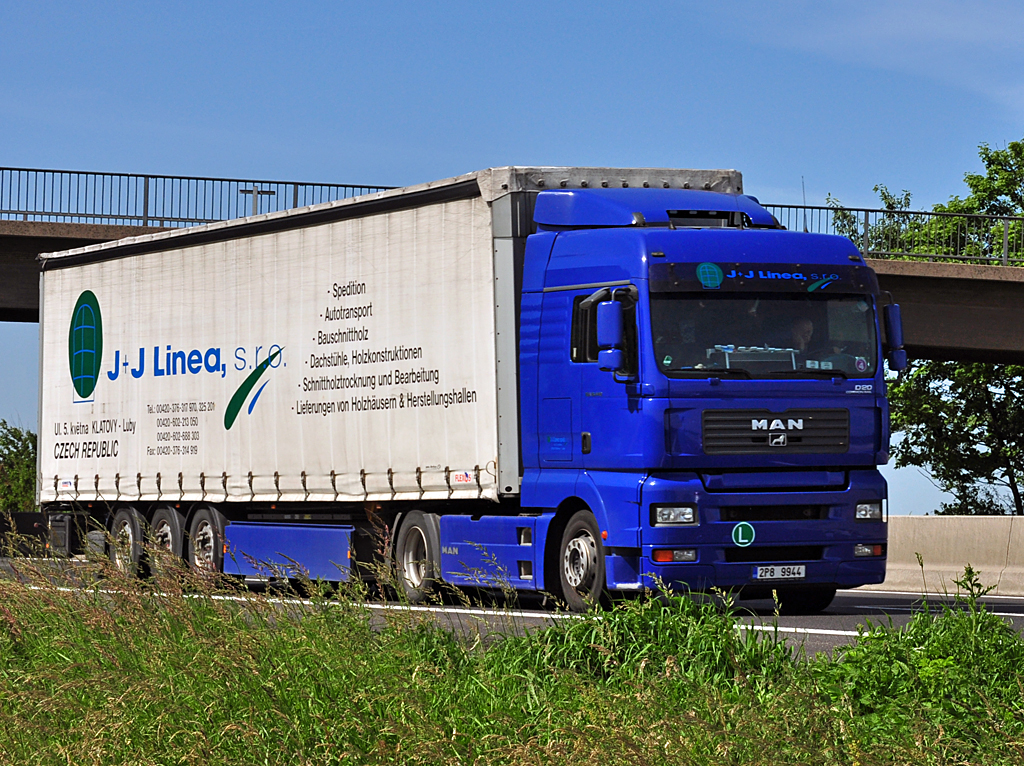 MAN D20  J + J Linea , A61 bei Heimerzheim 16.06.2010