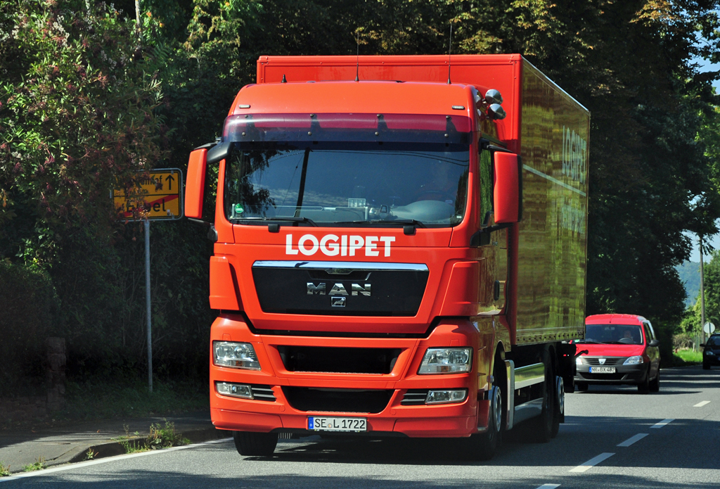 MAN Koffer  Logipet  bei Linz am Rhein - 15.08.2012