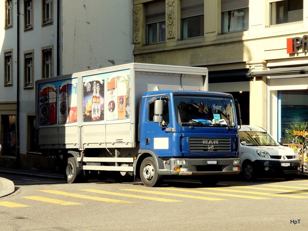 MAN TGL 12.210 Getrnkeransporter unterwegs ind er Stadt Basel am 19.03.2010