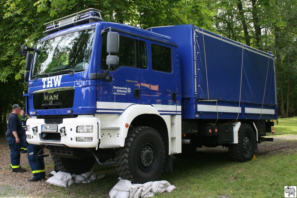 MAN TGM 18.290 Mehrzweck-Kraftwagen (MZKW) Heros Kronach 24/54 des Technischen Hilfswerk - Ortsverband Kronach, augenommen am 22. Mai 2011 in Mitwitz.