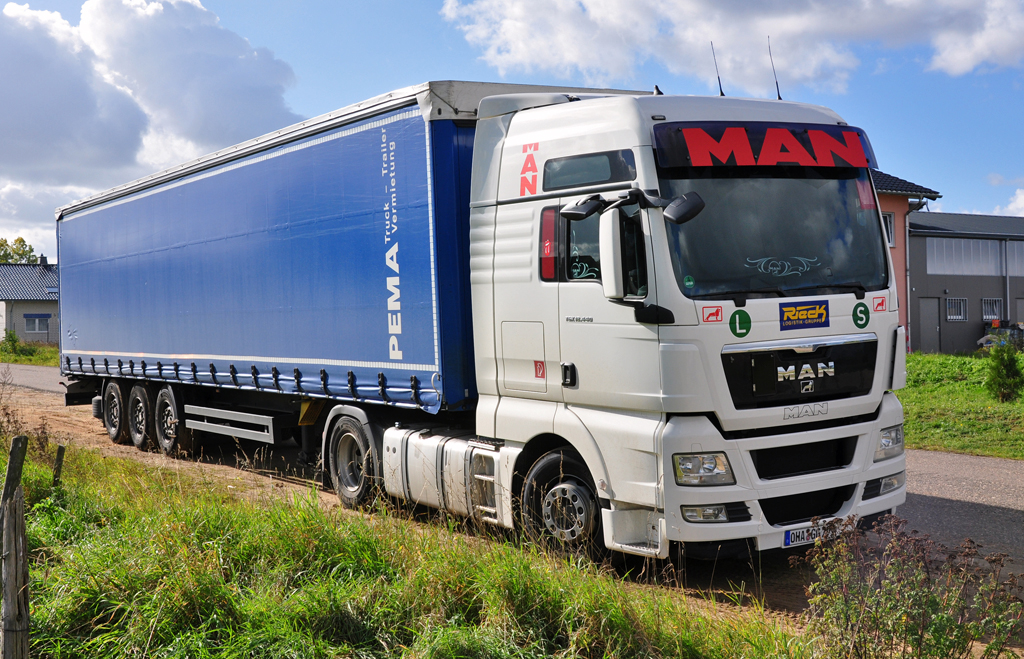 MAN TGX 18.440 in Odendorf (SU-Kreis) 24.10.2010