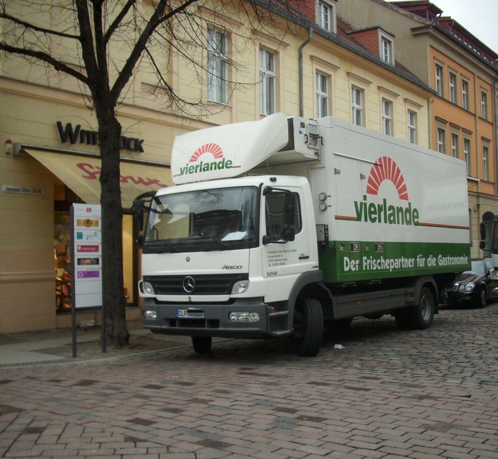 Mercedes Khllaster in Potsdam am 12.03.2012