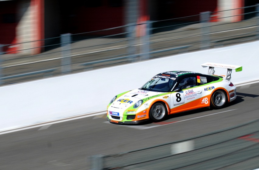 Mitzieher von der Startnr. 8 Porsche GT3 Cup Benelux, am 4.5.13
Porsche 911 GT3