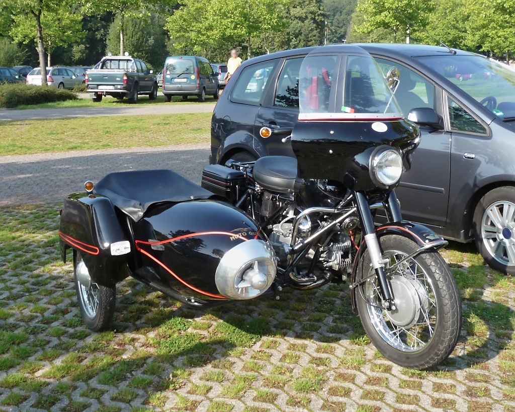 Moto Guzzi mit Beiwagen, Treckertreff Grefrath, 25.9.11 