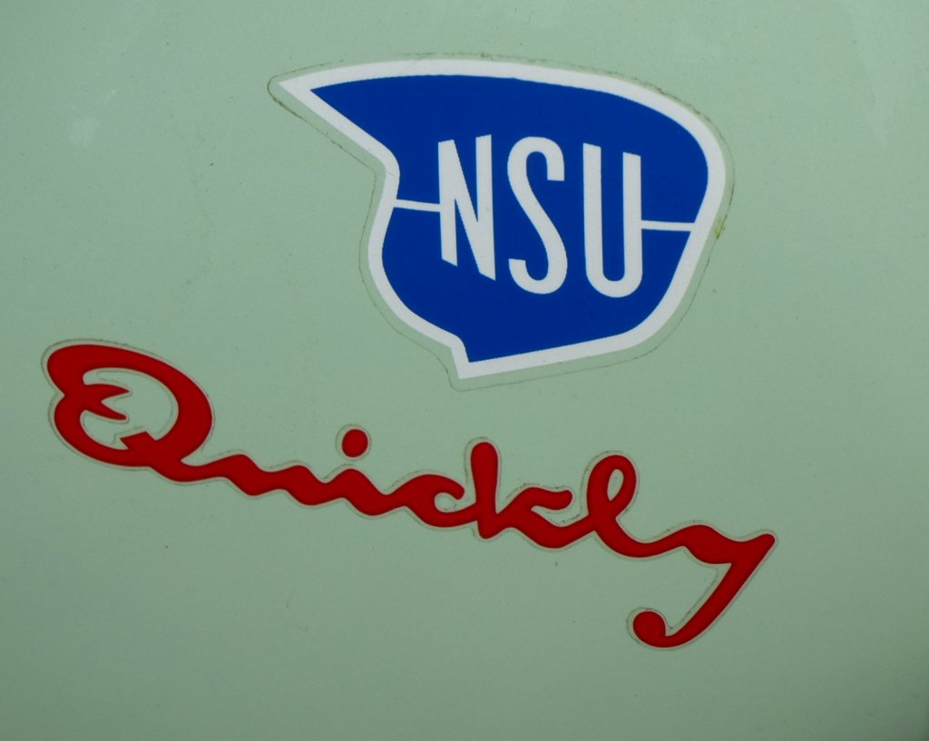 NSU Quickly, Logo des erfolgreichen Mopeds, Baubeginn 1953,  Firmensitz ist NeckarSUlm, Juli 2013