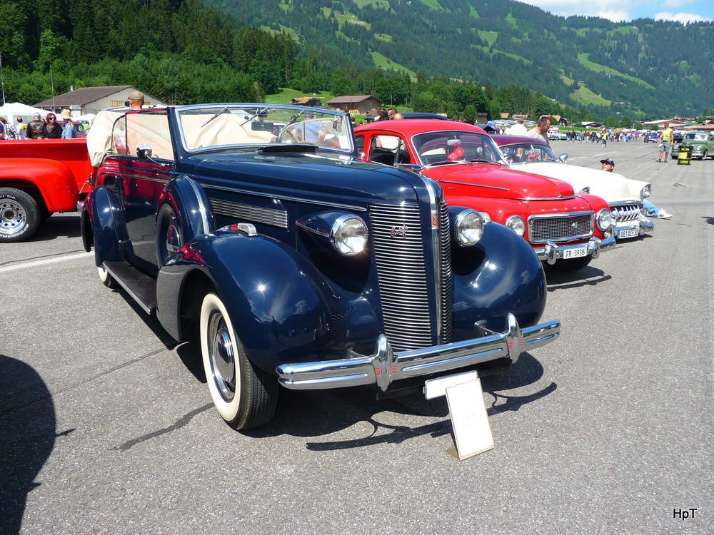Oldtimer Buick Cabrolet in St.Stephan am 02.07.2011