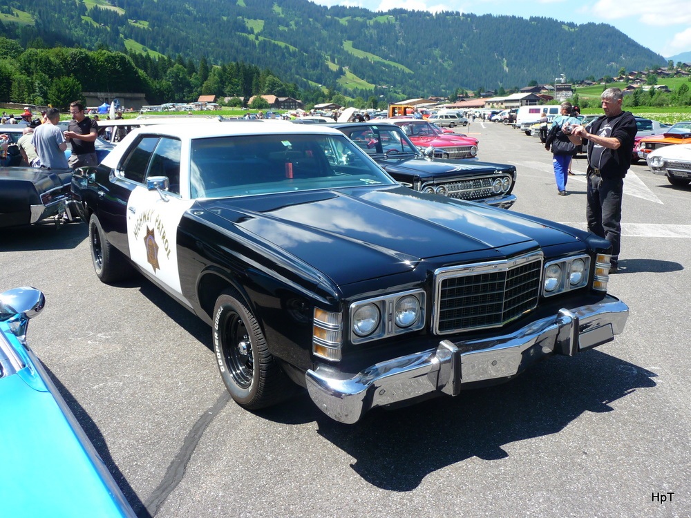 Oldtimer Ford LTD in St.Stephan am 02.07.2011