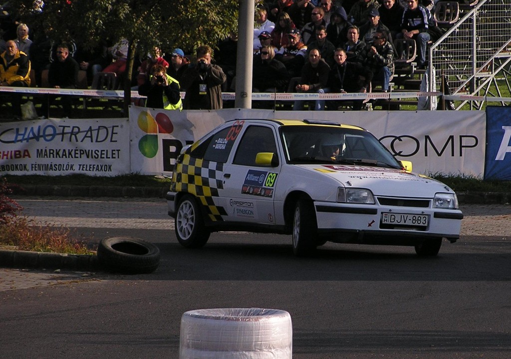 Opel Kadett GSi, fotografiert auf dem Mecsek Rallye 2010, prologue.