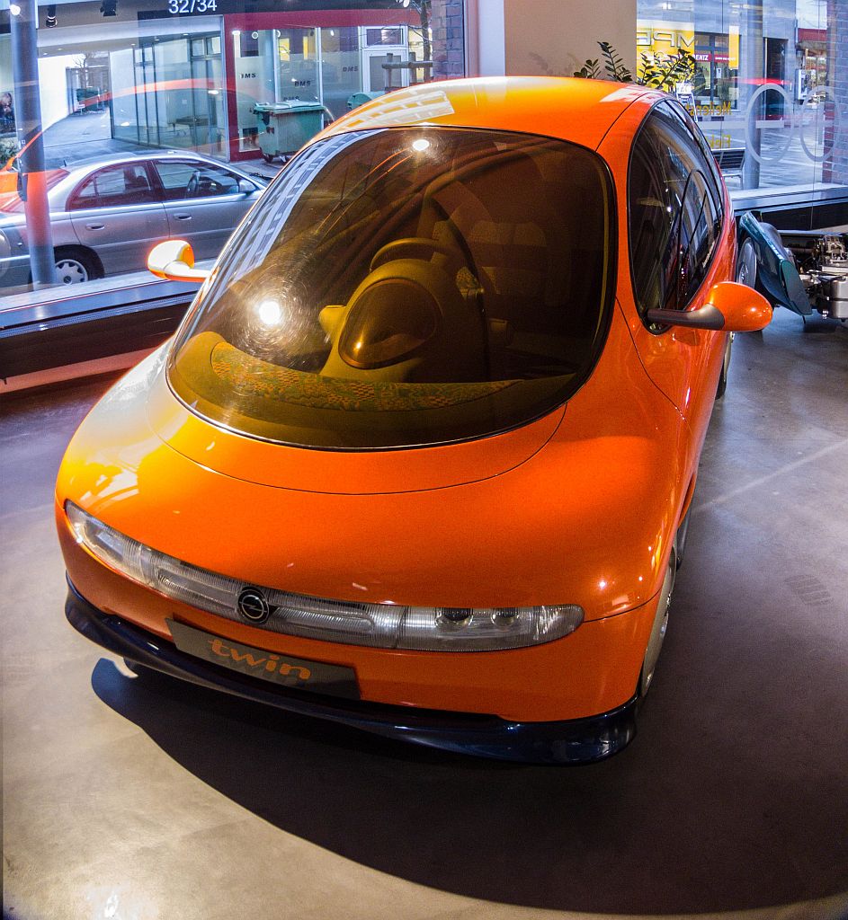 Opel Twin. Dieses Elektroauto debtierte im Jahre 1992 in Genf.