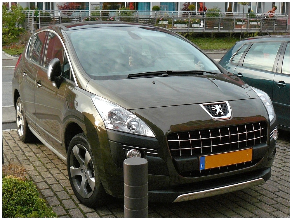 Peugeot 3008 gesehen am 01.08.2010.