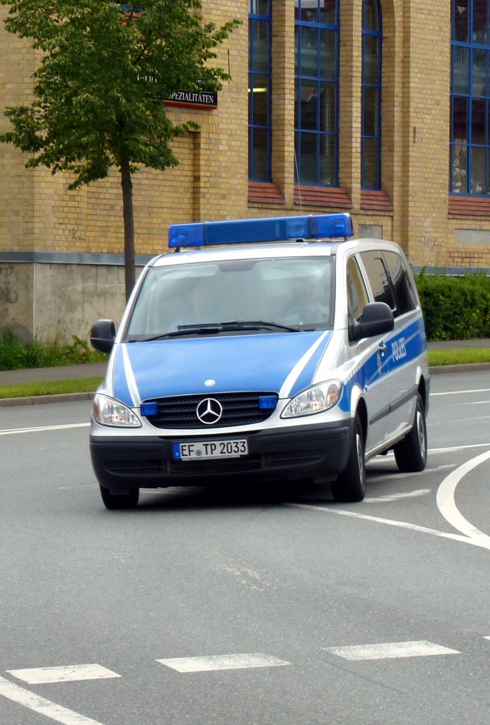 Polizei Thringen Einsatzfahrzeug in Zeulenroda. Foto 22.07.12