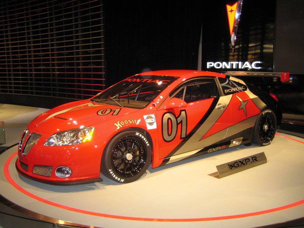 Pontiac Tourenwagen GXP.R auf Basis des G6, Detroit Autoshow Februar 2007.