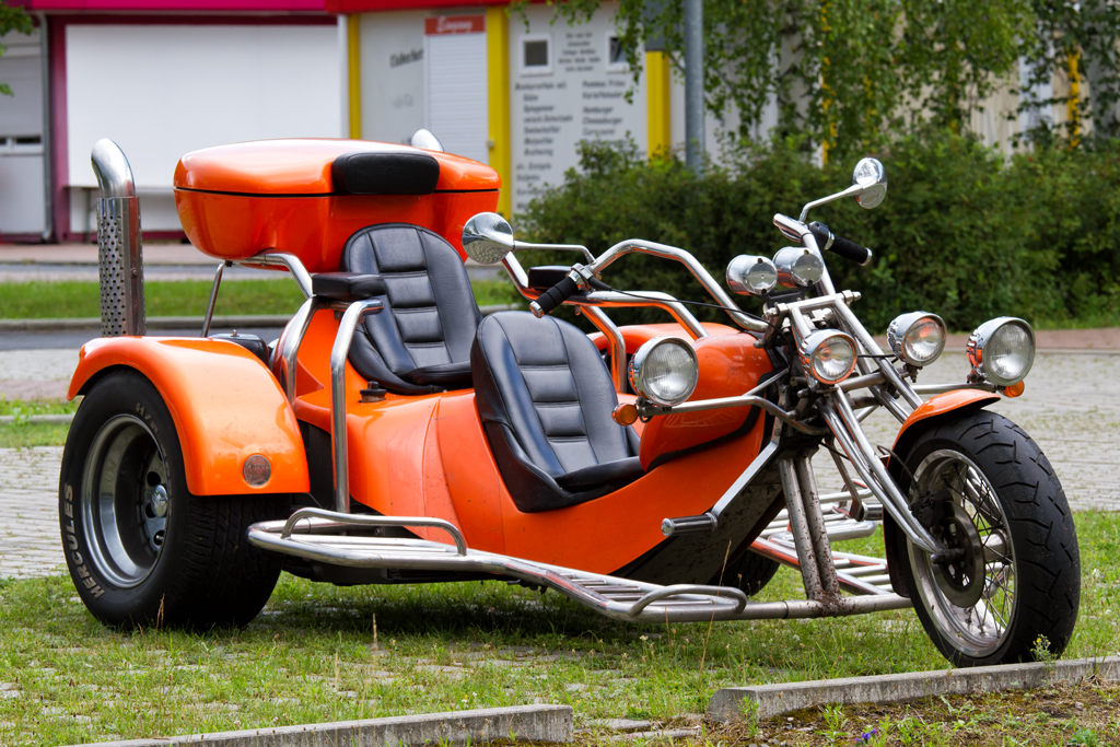 Rewaco Trike FX 6 nach Regenfahrt abgestellt. - 12.07.2012