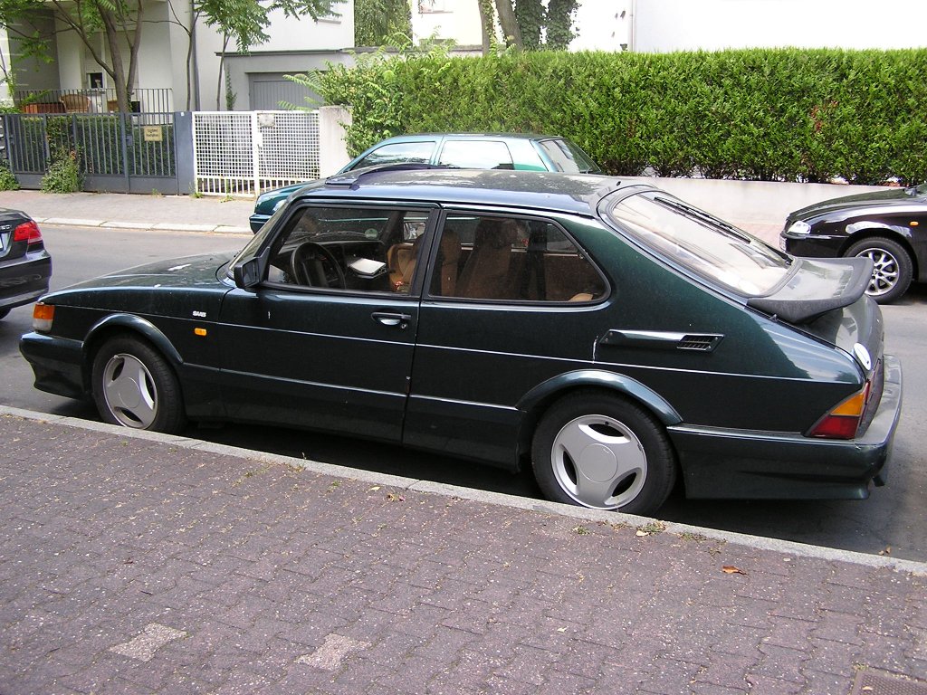 Saab 900. Foto: Juli 2010