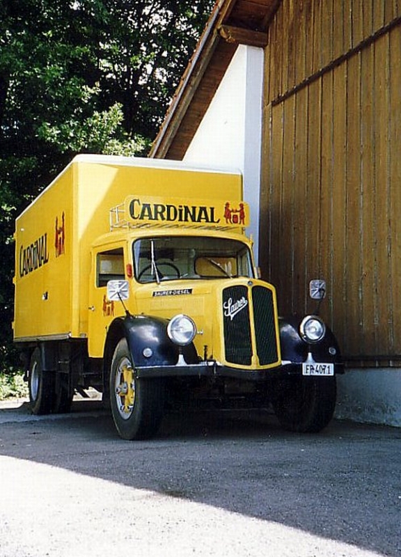 SAURER-Bierlaster am Genfer See bei Vevey, Sommer 1987. Scan vom Papierabzug.