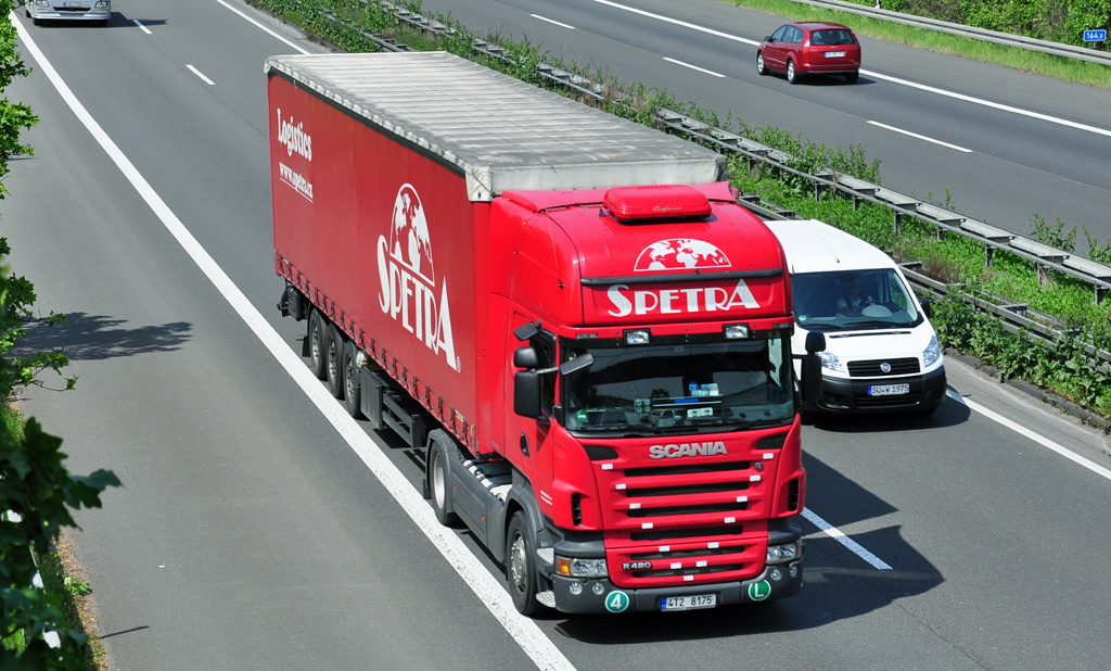 Scania R 420  SPETRA  auf der A61 bei Rheinbach - 25.05.2010