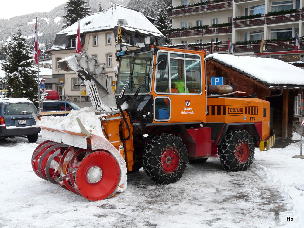 Schneerumungsfahrzeug Boschung  BE 1235 des Bauamtes Grindelwald 