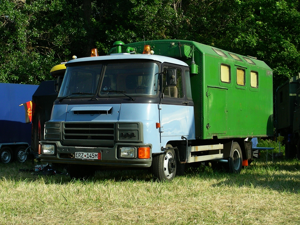 schon etwas seltener zu sehen letztes Baumuster des LO mit Deutz-Diesel, 9. Ostblocktreffen Pütnitz 2010