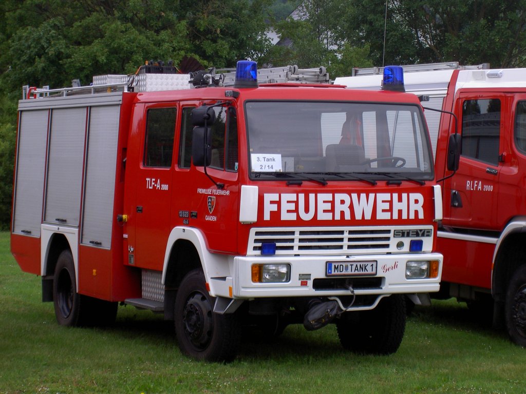 Steyr TLF-A 2000 Gertefahrzeug, Freiw. Feuerwehr Gaaden, sterreich 
(03.06.2011)