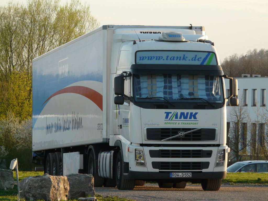 Volvo FH 440 der Spedition Tank, Wrnitz, 08.04.2011