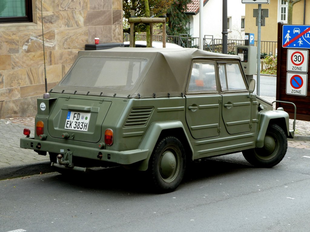 VW 181 in Natooliv, gesehen in 36088 Hnfeld im Oktober 2010