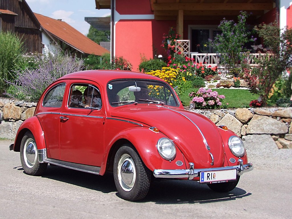 Немецкие автомобили купить. Volkswagen Käfer и Жук. Фольксваген Kafer Жук. Фольксваген Кафер Жук 1938. Volkswagen Käfer – «Жук». 1946.