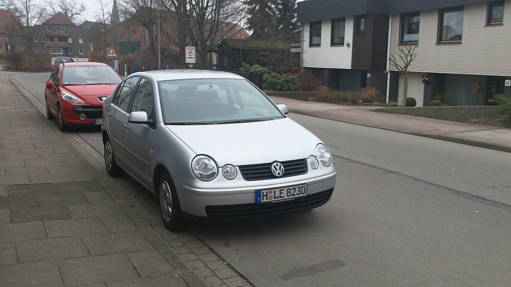 VW Polo Stufenheck, am 30.01.2011 in Lehrte.