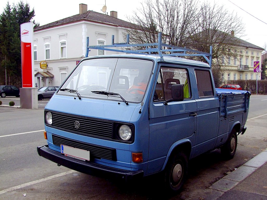 VW-T3 mit Doppelkabine und Planenabgedeckter Pritsche;110218