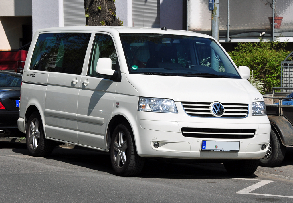 VW T5 in Bonn-Beuel - 08.04.2011