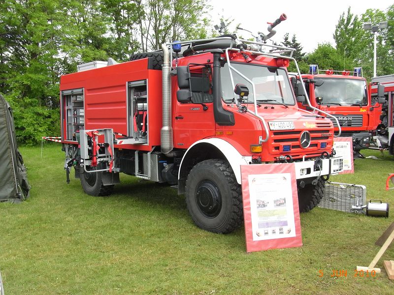 Waldbrandfahrzeug der Spez. Pioniere 164 aus Husum. Am TdoT in Husum am 5.6.2010 aufgenommen.