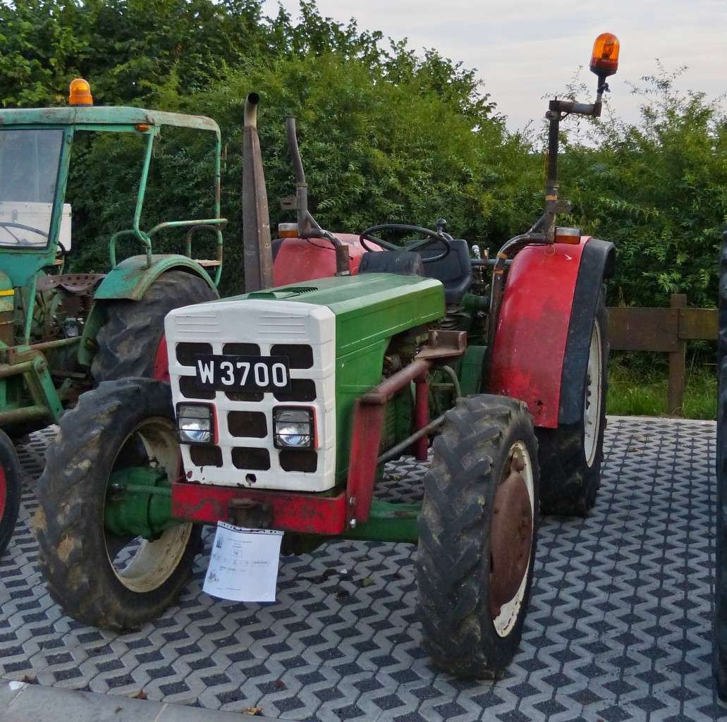 . Auch dieser Oliver 564, Bj 1972, ccm 4156 mit3 Zyl. und 60 Ps war zum Traktortreffen in Consdorf (L) angereist.  19.07.2014