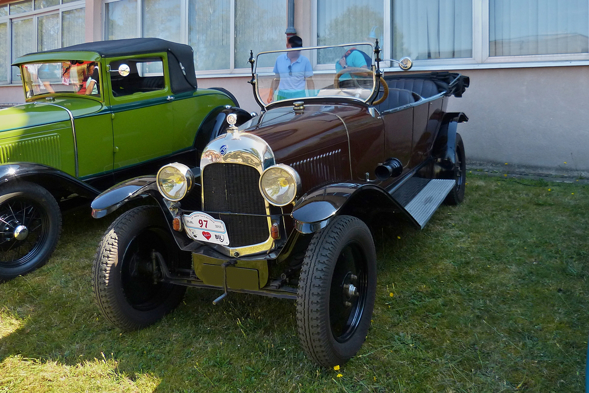 . Citroën B 22, Bj 1922, hat die Oldtimer Rundfahrt bei den Vintage Cars & Bikes 2015 in Steinfort gut überstanden. 02.08.2015
