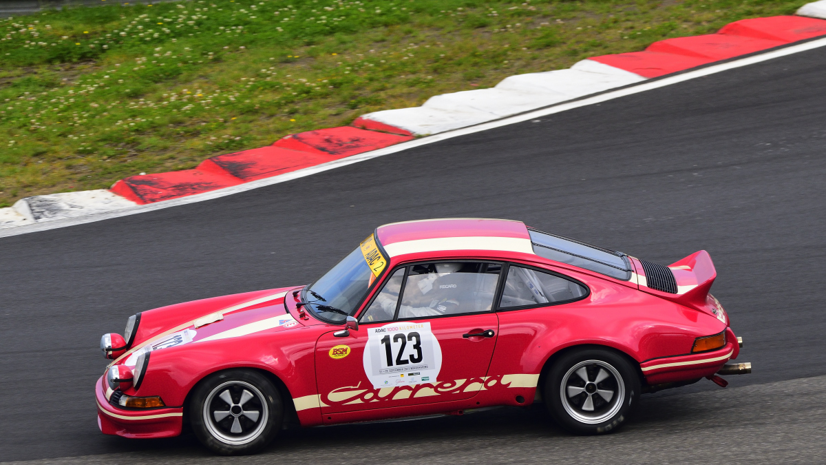 #123 Porsche 911 Carrera RSR, Frers Klaus-Dieter, Salewsky Nick beide Deutschlan,  beim ADAC 1000Km Rennen am 17.Sep.2021 auf dem Nürburgring, die Rückkehr der Langstrecken-Legende eine erfolgreiche Premiere am Nürburgring: 100 Teams gingen über fast 7 Stunden und 38 Runden am zweiten Septemberwochenende 2021 ins Rennen auf dem Gesamtkurs. 1000km galt es zu bewältigen