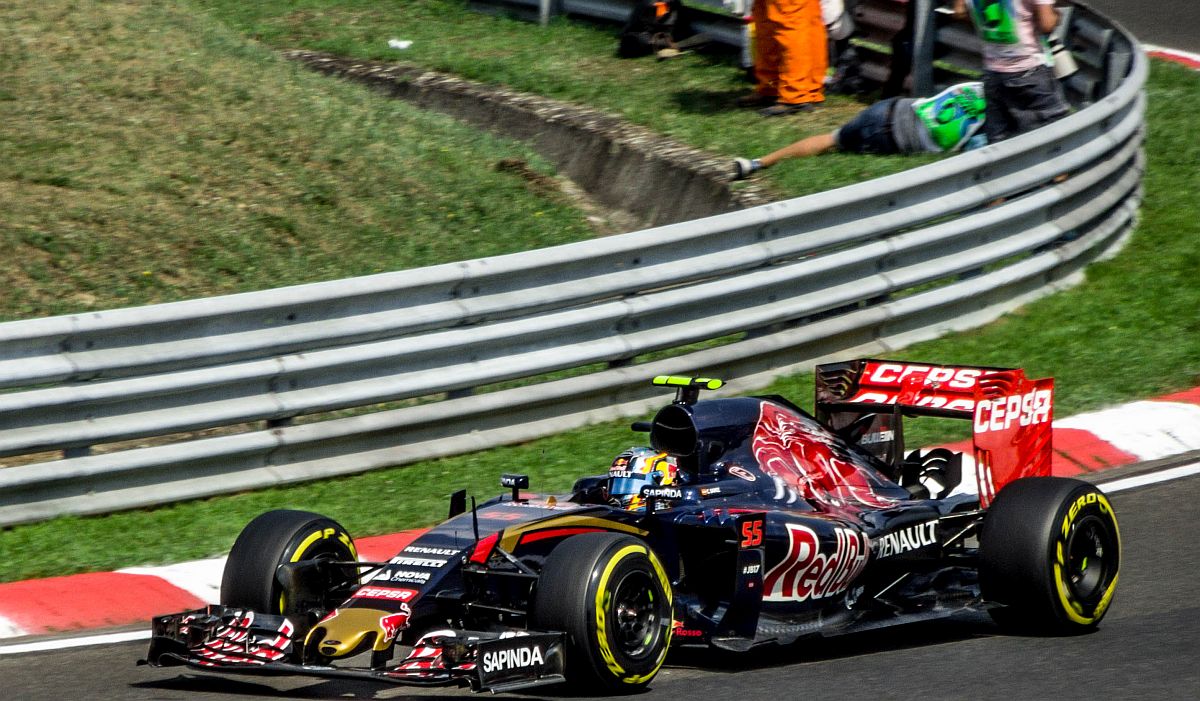 2015-er Toro Rosso Formel 1 Rennwagen fotografiert am 25.07.2015.