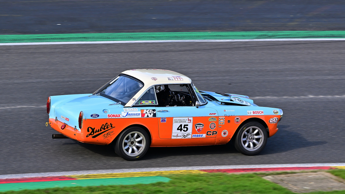 #45, SUNBEAM Tiger, der Colmore YTCC (Niederl�ndische Youngtimer Serie) auf dem  Circuit de Spa-Francorchamps, Rahmenprogramm der Spa 6h Classic 2026. Aufnahme am 27.9.2026