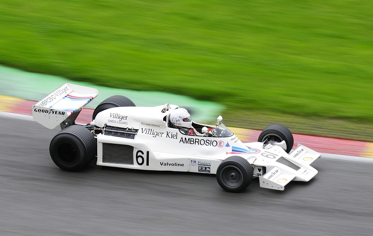 61 SHADOW DN8 1978, , beim FIA Masters Historic Formula One Championship, SPA SIX HOURS 19.September 2015.
https://en.wikipedia.org/wiki/Shadow_DN8