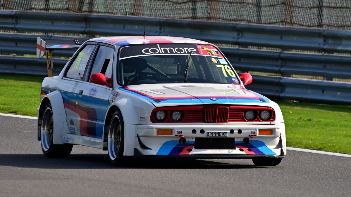#76,  BMW E30 316i, der Colmore YTCC (Niederl�ndische Youngtimer Serie) auf dem  Circuit de Spa-Francorchamps, Rahmenprogramm der Spa 6h Classic 2026. Aufnahme am 27.9.2026