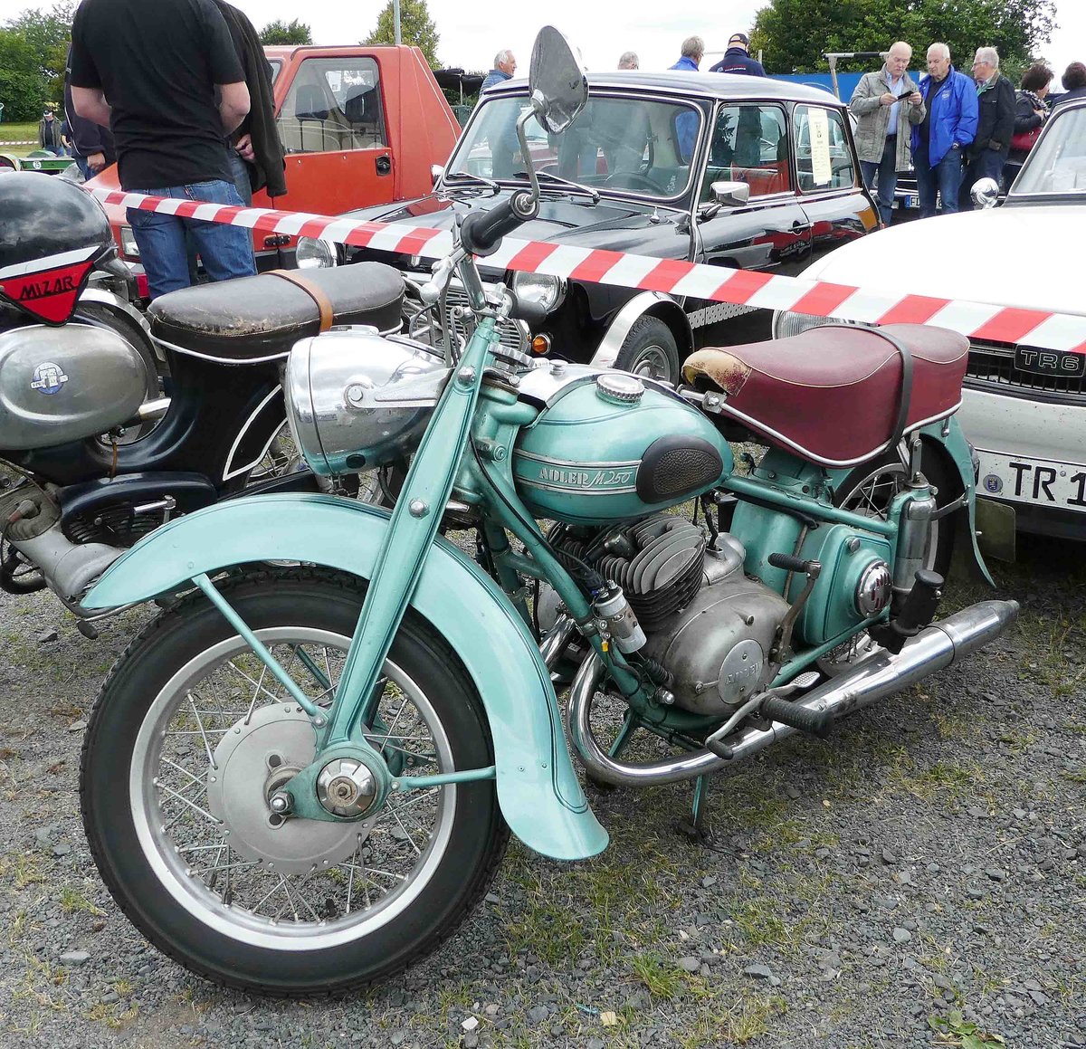 =Adler M 250, gesehen bei den Motorrad-Oldtimer-Freunden Kiebitzgrund im Juni 2018