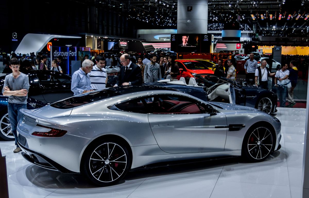 Aston Martin Vanquish. Genfer Autosalon 2014 März