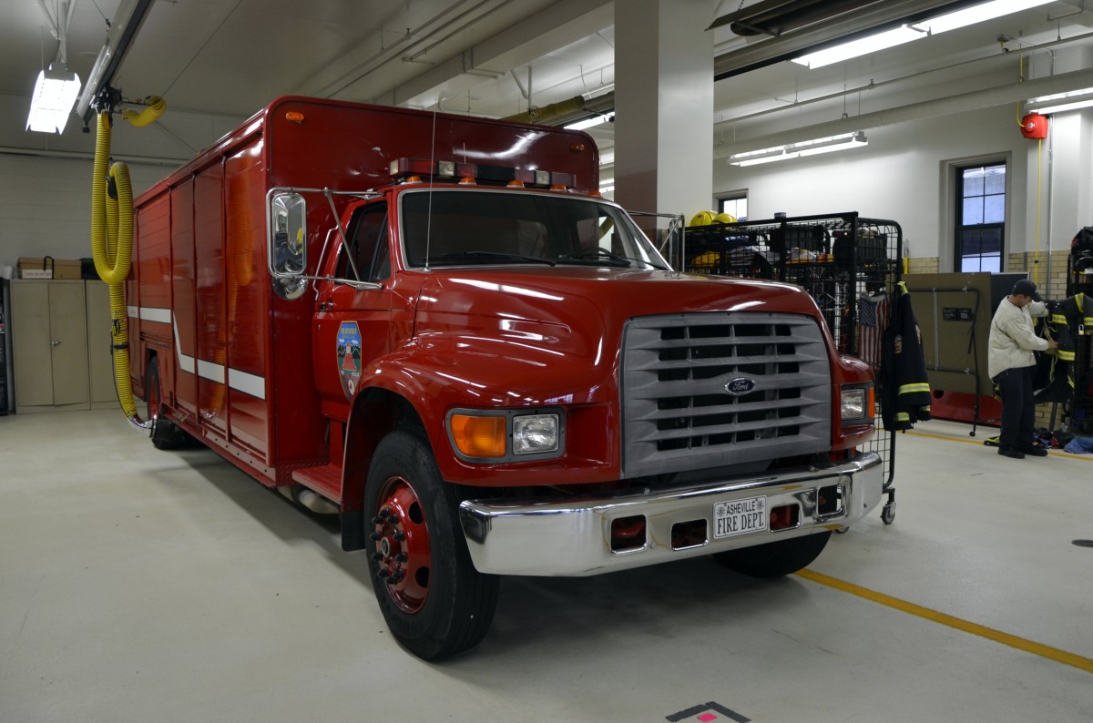 Atemschutzfahrzeug des Asheville Fire Department (29.10.2013)