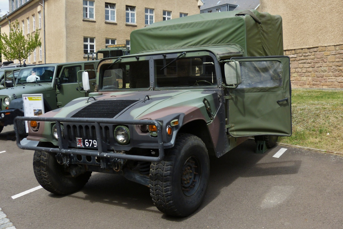 Auch dieser Hummer mit Pritschenaufbau, war am Tag der offenen Tür bei der luxemburgischen Armee ausgestellt. 10.07.2022 