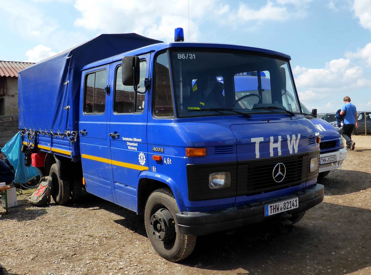 auch Personal und Fahrzeuge, hier ein MB T2 des Ortsverbandes Würzburg, des THW waren eingesetzt beim FENDT-Feldtag in Wadenbrunn im August 2014