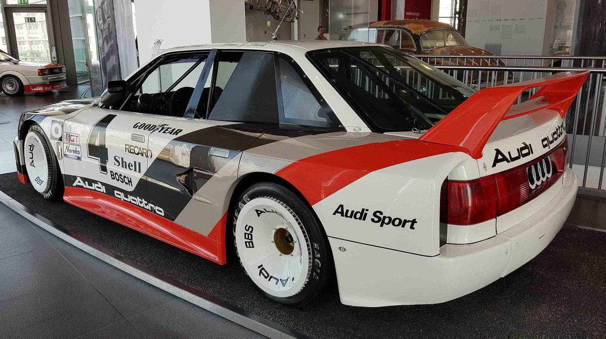 =Audi 90 quattro IMSA-GTO, Bj. 1989, 2190 ccm, 720 PS, steht im Audi-Museum Ingolstadt im April 2019.