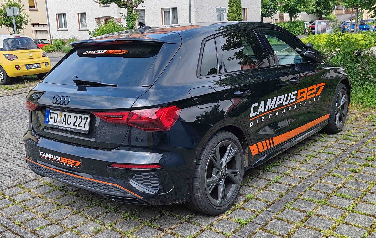 =Audi A 3 Sportback der Fahrschule CAMPUS B27, 05-2026