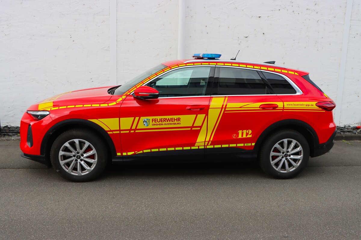 Audi Q5 KdoW Feuerwehr Ginsheim-Gustavsburg (Florian Ginsheim-Gustavsburg 10) am 14.05.26 in Mainz-Kostheim beim Tag der offenen T�r der Feuerwehr
